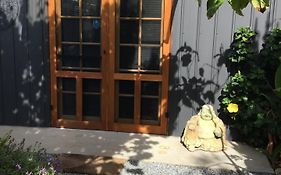 Polly'S Retreat